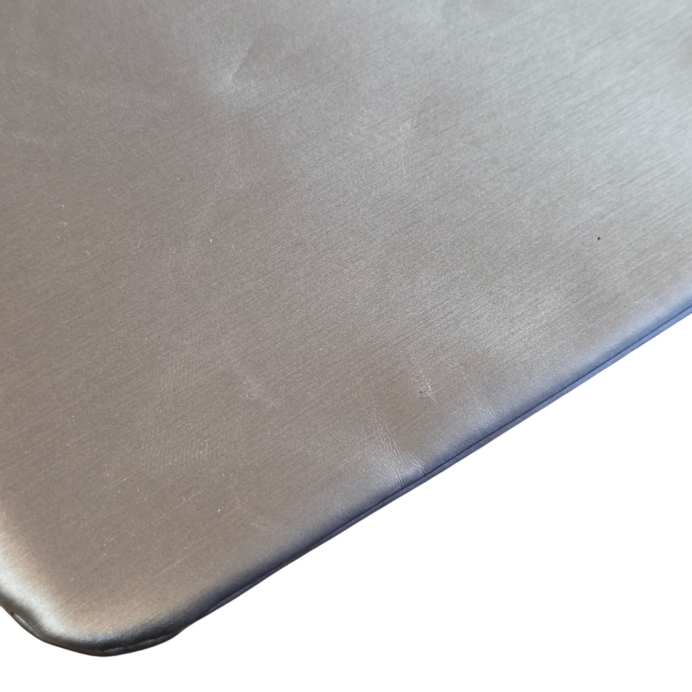 IHKWIP XL RFID Wristlet Pouch Silver Water Repellent ID Wallet NWT - Picture 4 of 9
